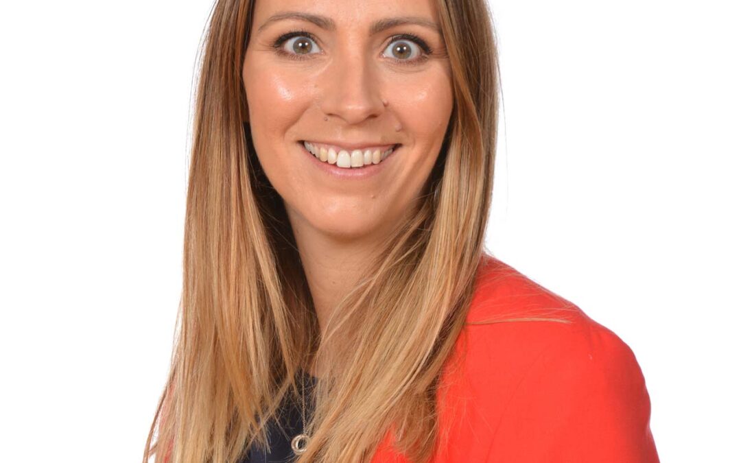 Miss C Russell